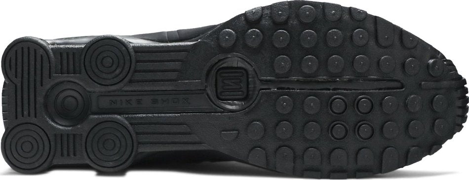 Shox R4 'Triple Black' 104265-044